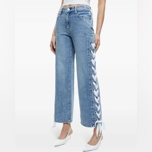 alice + olivia
Reita mid-rise jeans